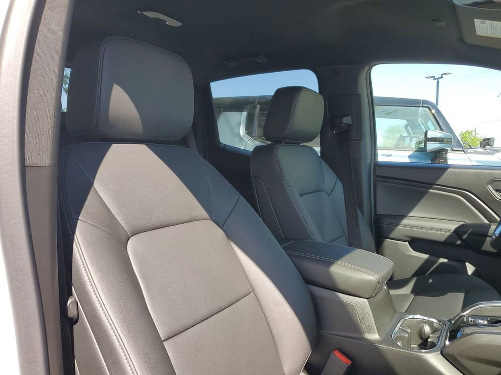 New 2025 GMC Canyon Elevation w/ Convenience Package image 20