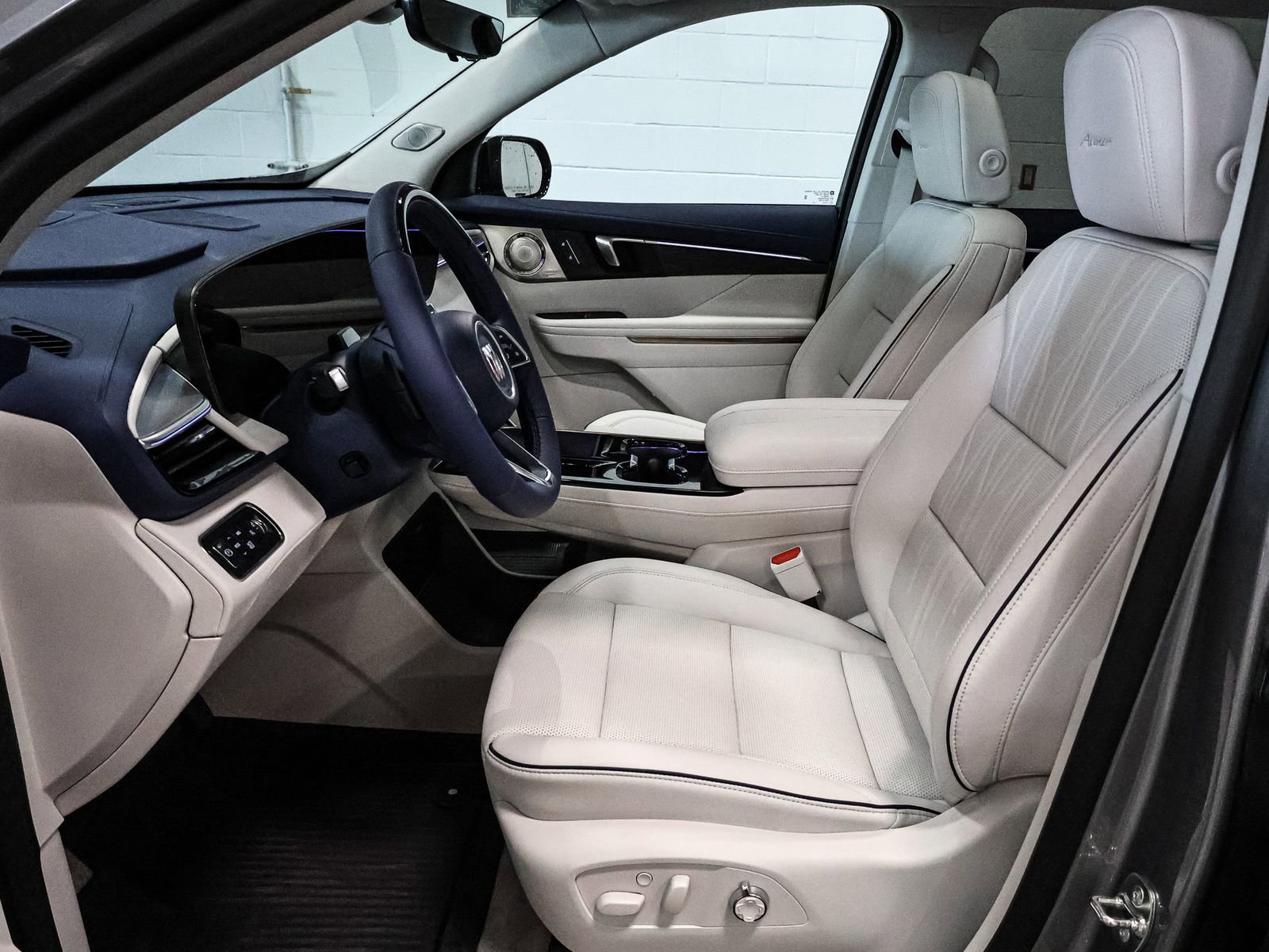 New 2026 Buick Enclave Avenir w/ Super Cruise Package AWD/4WD image 22