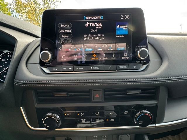 New 2026 Nissan Rogue S image 10