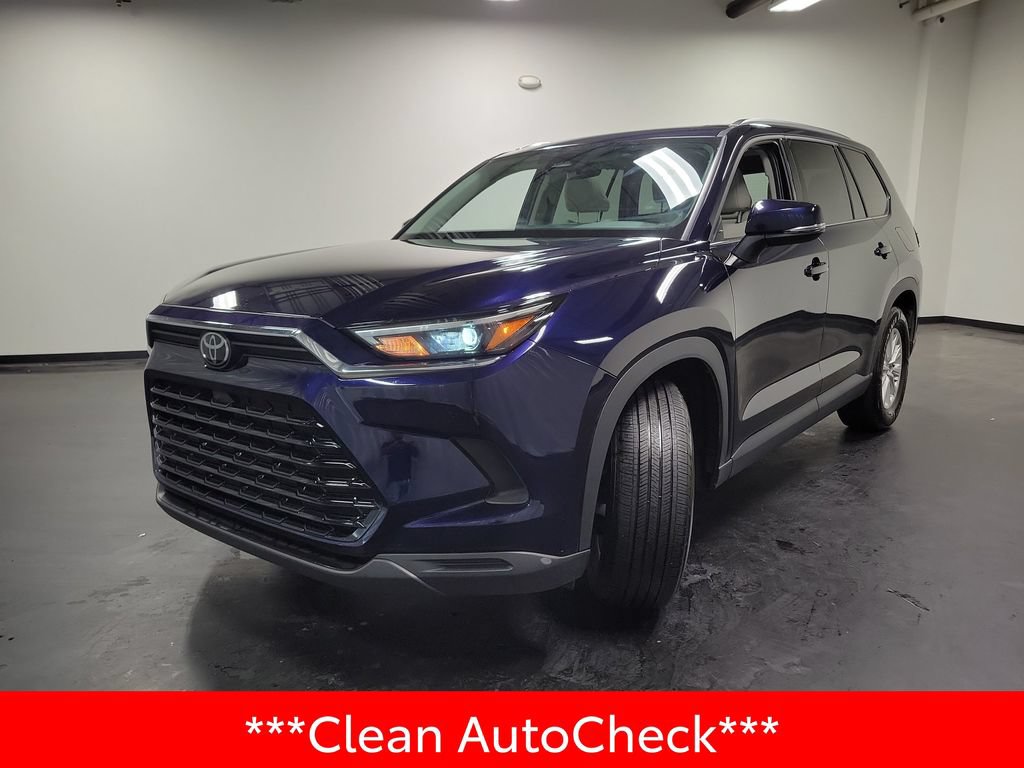 Used 2024 Toyota Grand Highlander AWD image 4