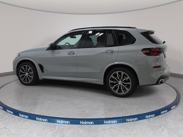 Used 2024 BMW X5 xDrive40i w/ M Sport Package AWD/4WD image 9