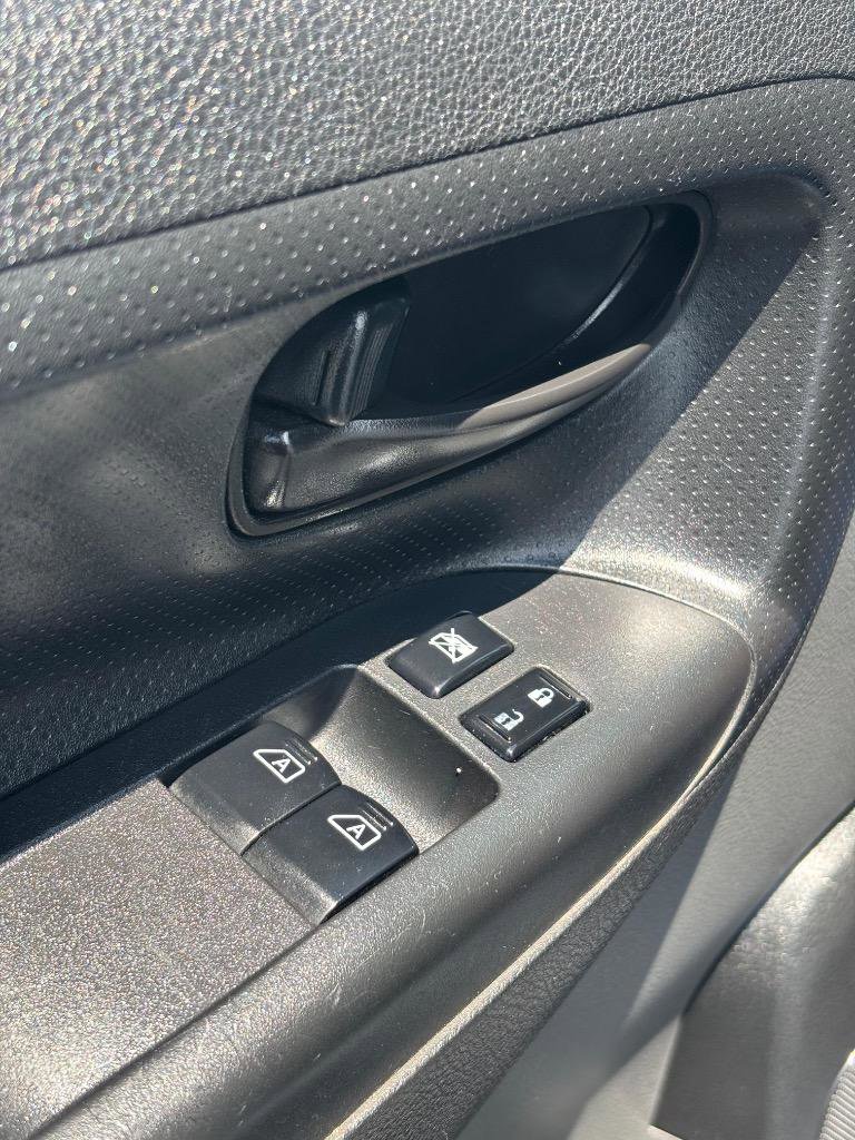 Used 2018 Nissan NV200 S image 12