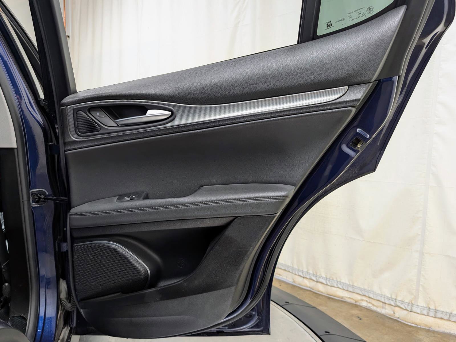 Used 2018 Alfa Romeo Stelvio Sport w/ Quick Order Package 22J Sport image 22