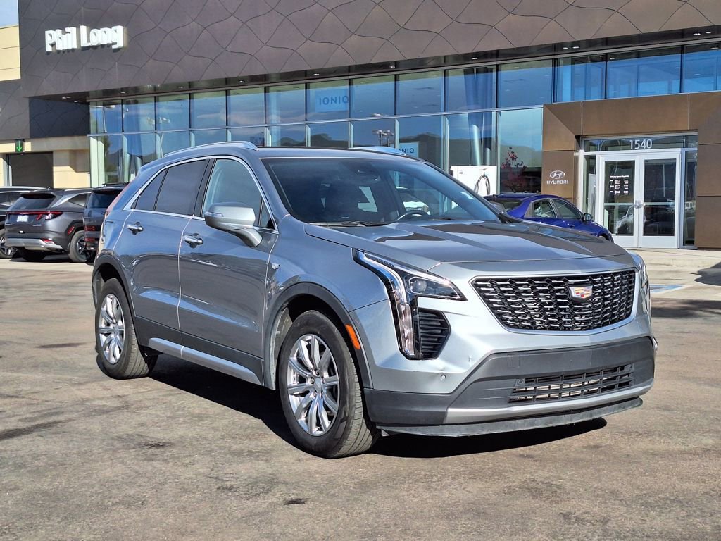 Used 2023 Cadillac XT4 Premium Luxury image 1