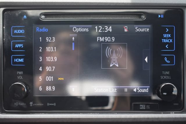 Used 2018 Toyota Tacoma SR5 AWD/4WD image 27