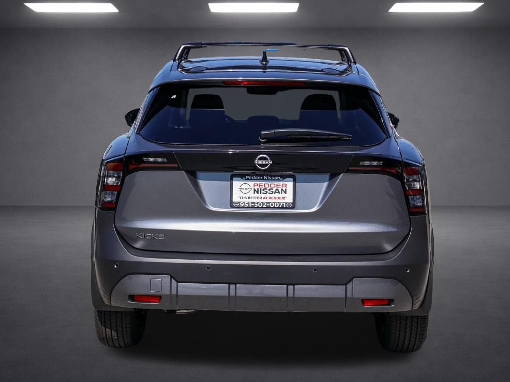 New 2026 Nissan Kicks SV w/ Cold Weather Package FWD image 5