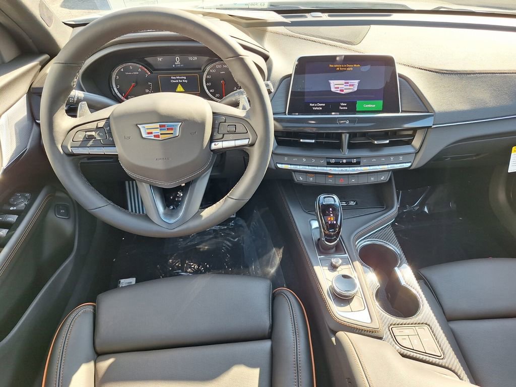 New 2026 Cadillac CT4 V image 9