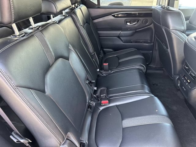 Used 2025 Honda Pilot EX-L image 35