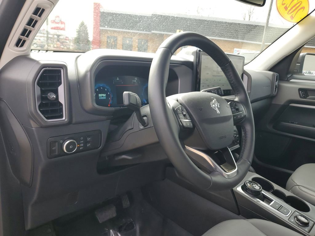 Certified 2025 Ford Bronco Sport Badlands image 16