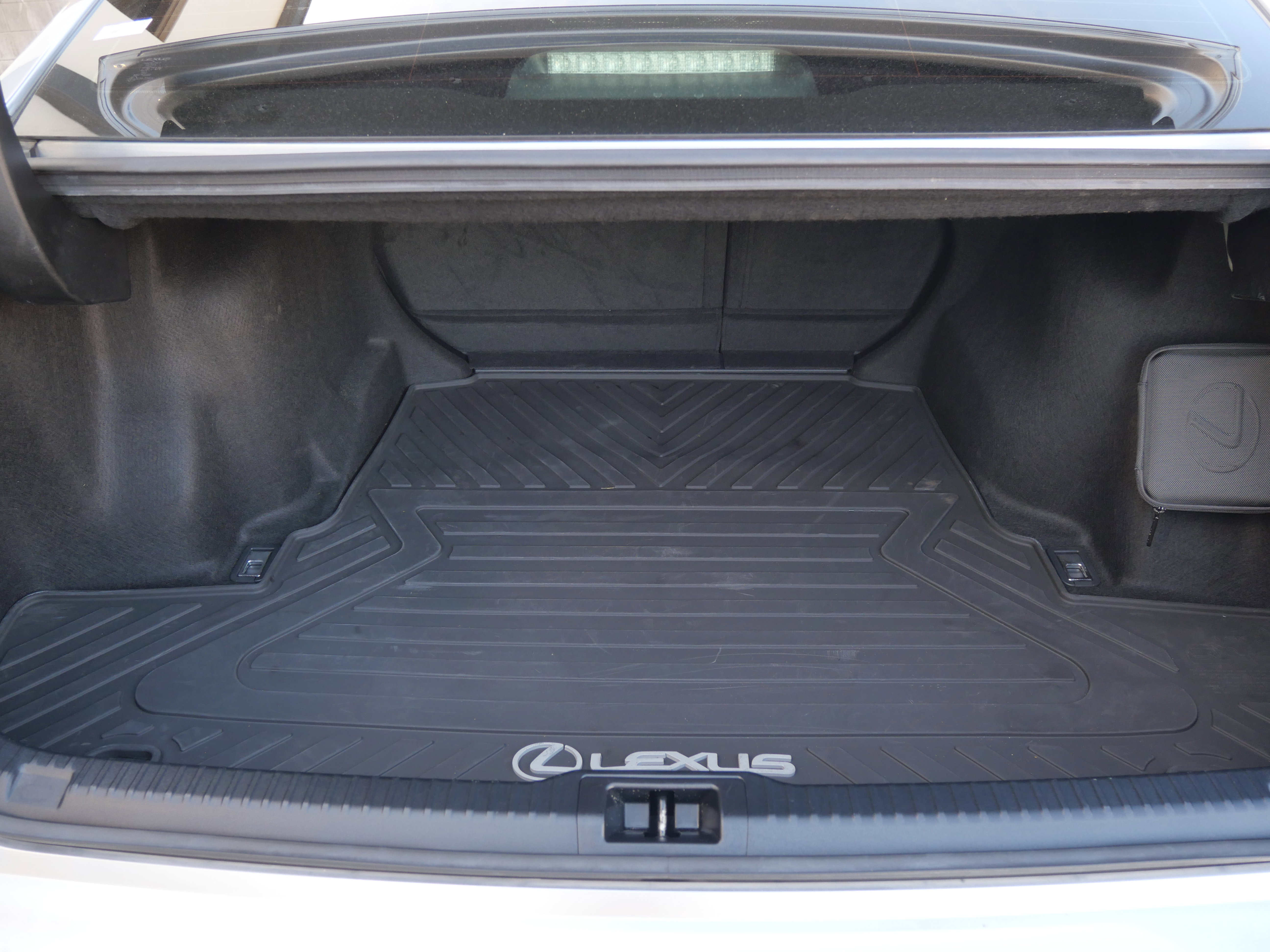 Certified 2023 Lexus IS 300 w/ Premium Package image 9