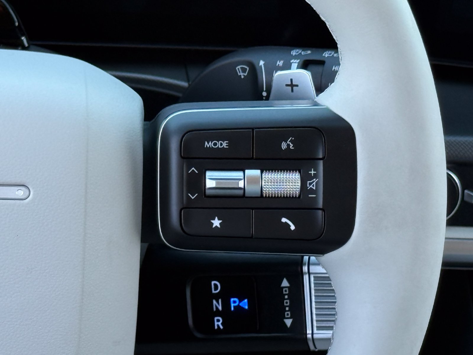 New 2027 Hyundai Santa Fe SEL FWD image 15