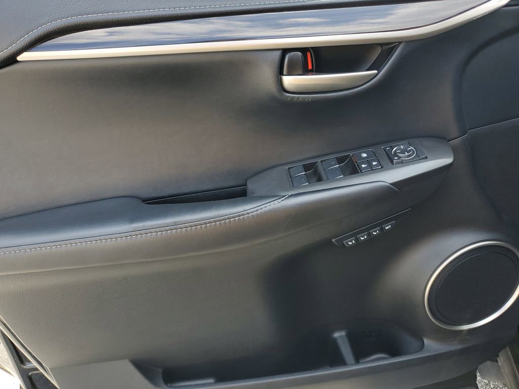 Used 2015 Lexus NX 200t AWD w/ Luxury Package image 19