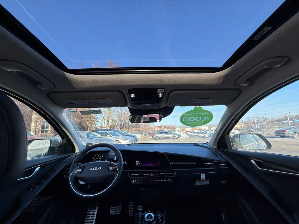 New 2025 Kia Niro Wave w/ Wave Preserve Package image 25