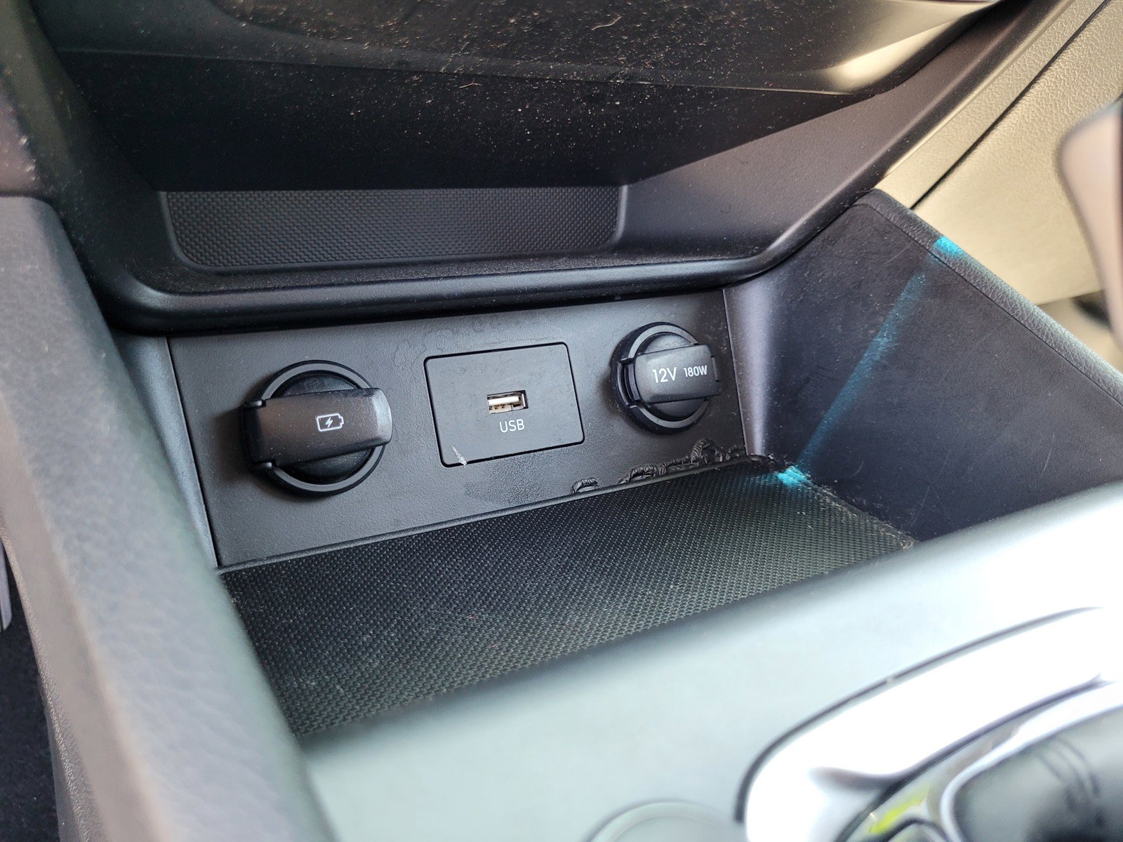 Used 2022 Hyundai Kona SEL w/ Cargo Package FWD image 19