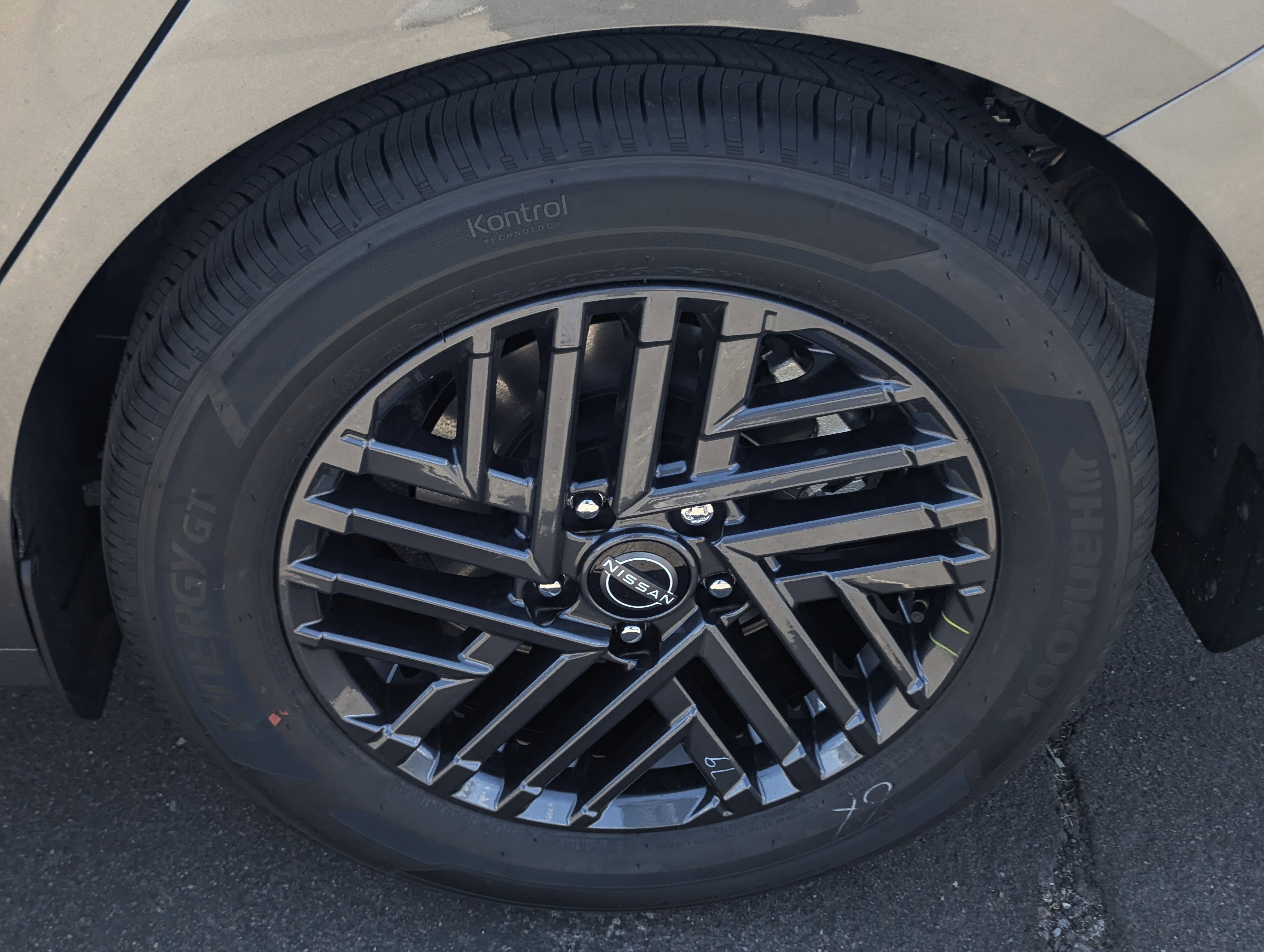 New 2026 Nissan Sentra SV image 7