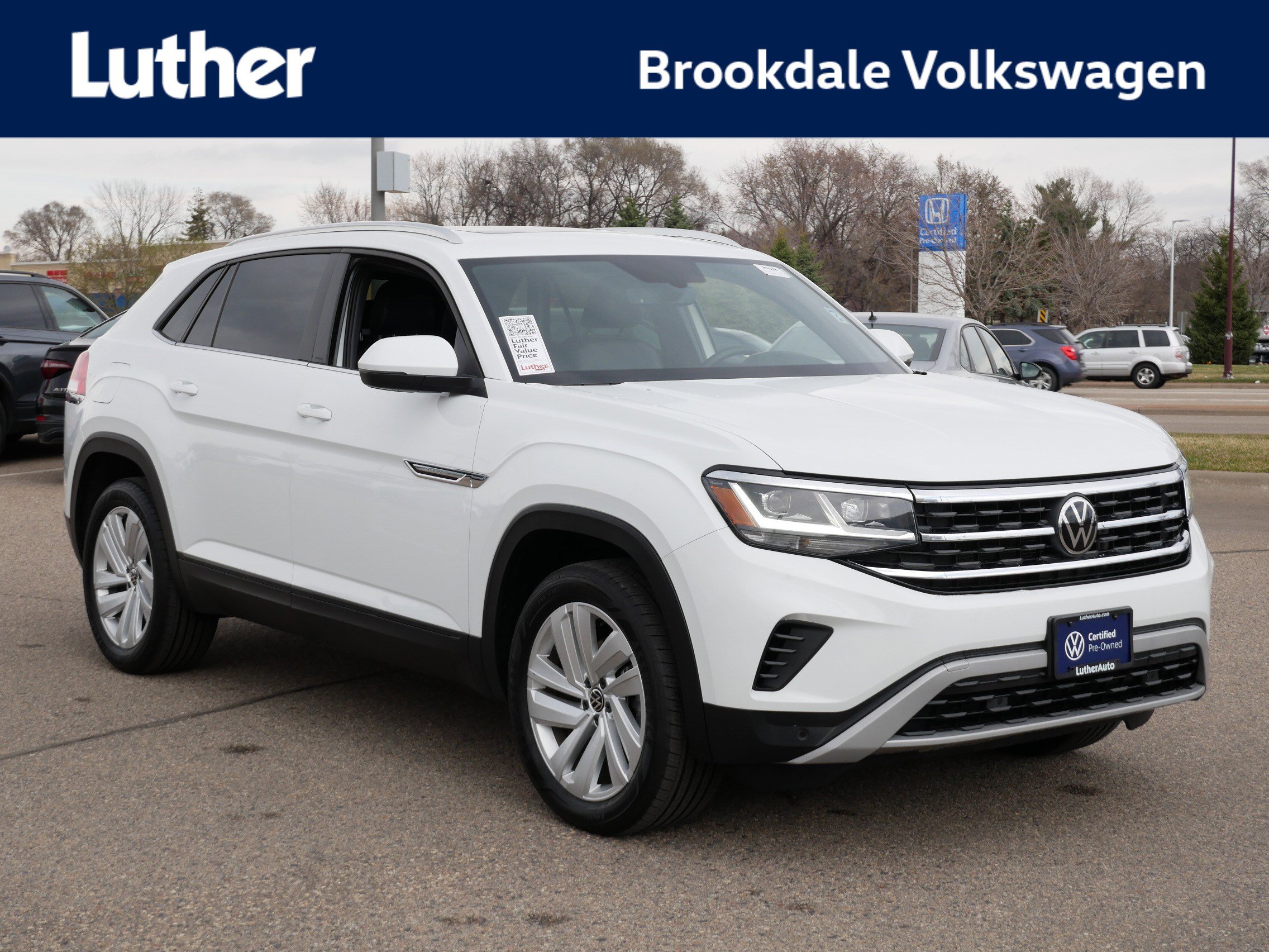 Certified 2023 Volkswagen Atlas Cross Sport SE w/ Panoramic Sunroof Package