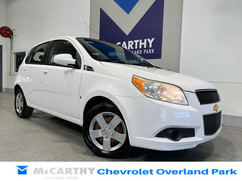 Used 2009 Chevrolet Aveo5 LT image 1