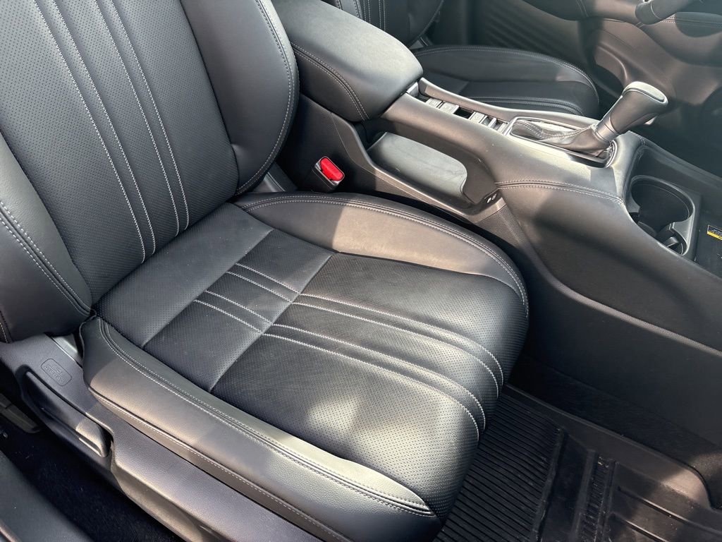 Used 2024 Honda HR-V EX-L image 28