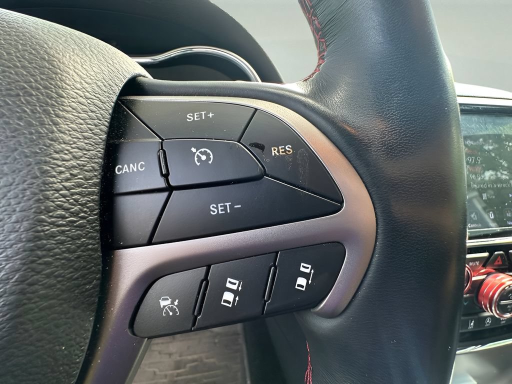 Used 2020 Jeep Grand Cherokee Trailhawk AWD/4WD image 18