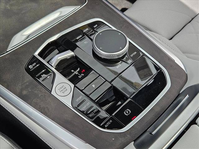 New 2026 BMW X5 sDrive40i w/ M Sport Package RWD image 11