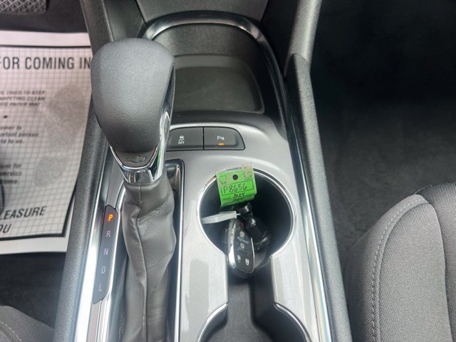 Used 2024 Chevrolet Malibu LT FWD image 18
