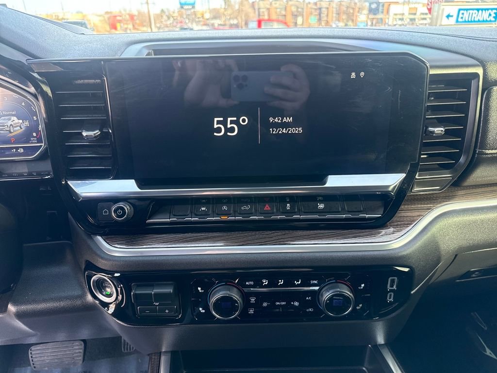 Used 2025 Chevrolet Silverado 1500 RST w/ Convenience Package II image 18