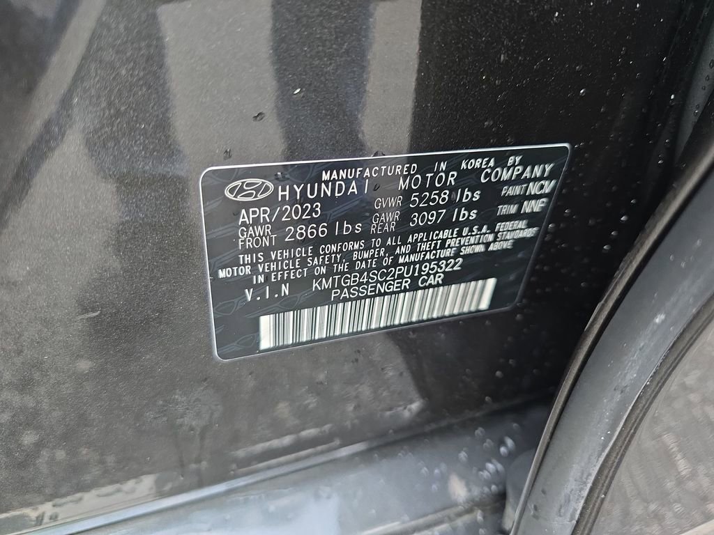 Used 2023 Genesis G80 2.5T image 36