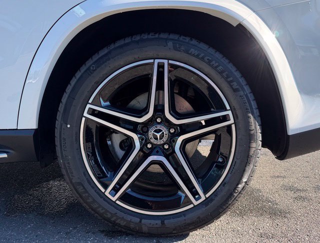 New 2027 Mercedes-Benz GLS 450 4MATIC image 11
