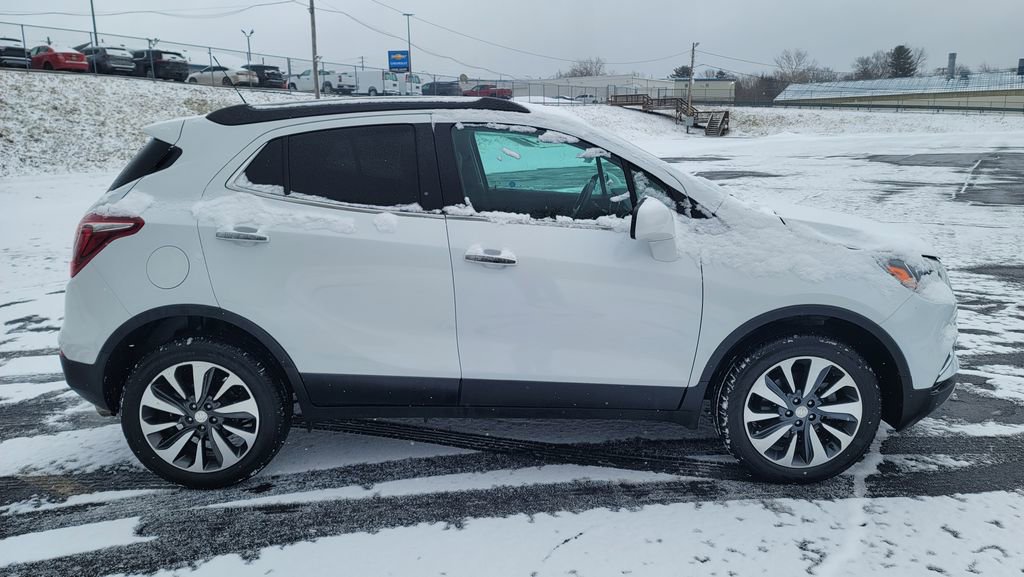 Used 2022 Buick Encore Preferred image 14