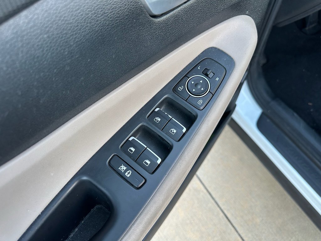 Used 2019 Hyundai Santa Fe SEL image 10