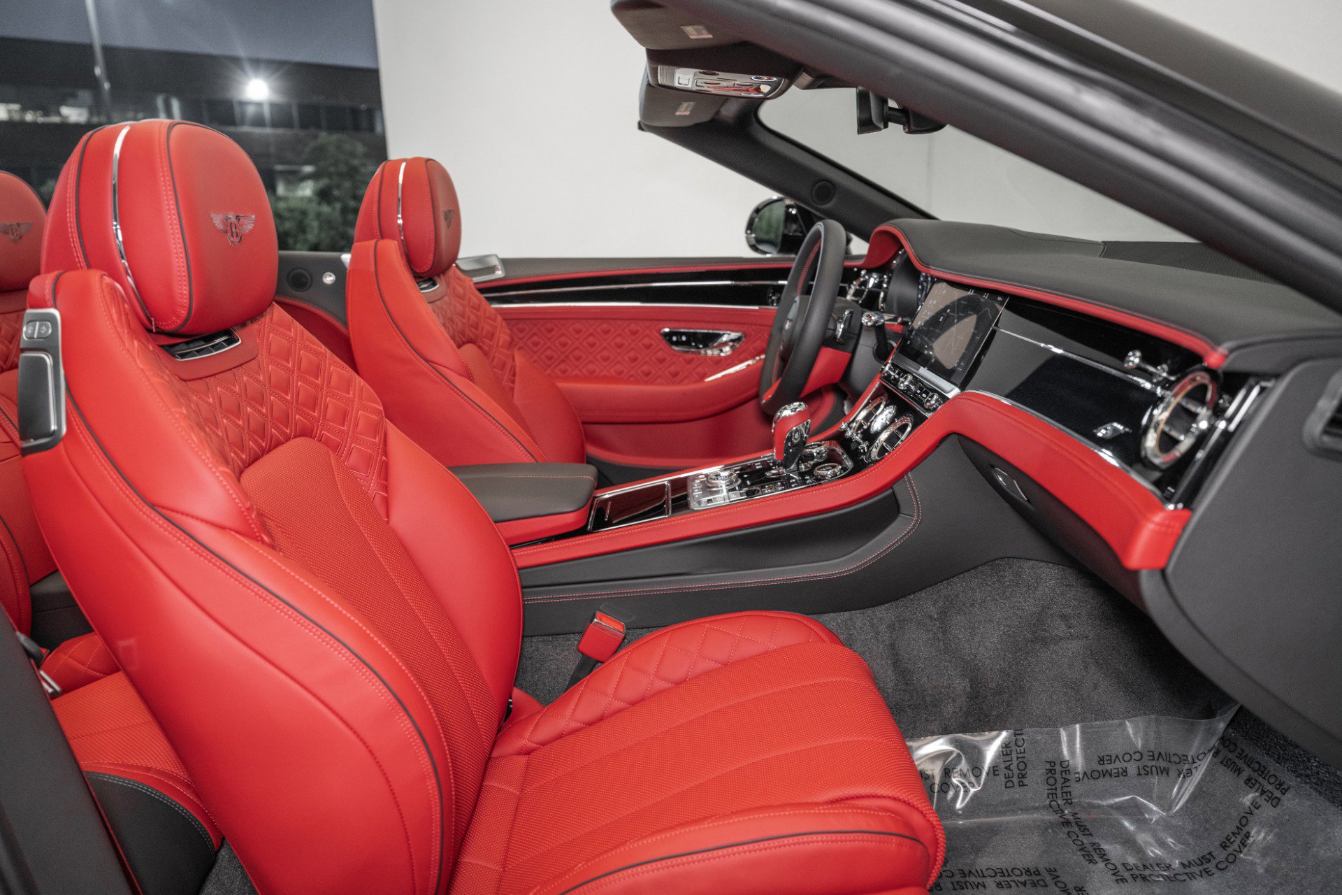 Used 2023 Bentley Continental GT V8 image 2