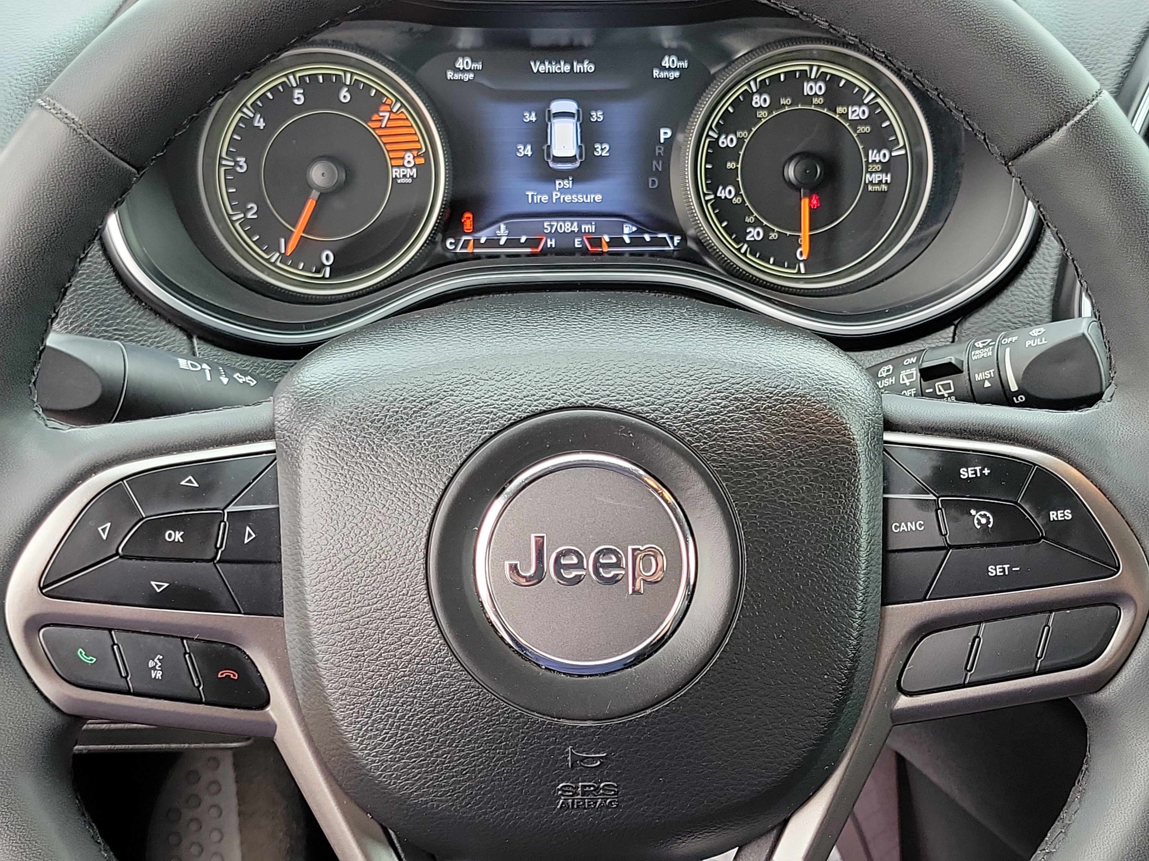 Used 2021 Jeep Cherokee Latitude Lux w/ Comfort/Convenience Group FWD image 10