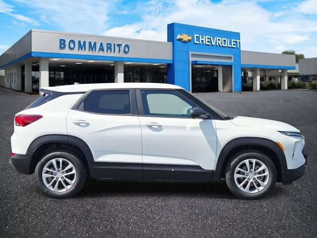New 2026 Chevrolet TrailBlazer LS w/ LS Convenience Package FWD image 6