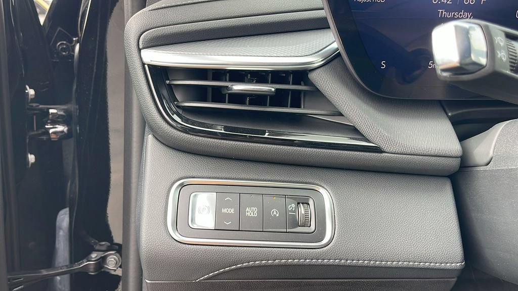 New 2026 Buick Enclave Sport Touring w/ Power Package FWD image 25