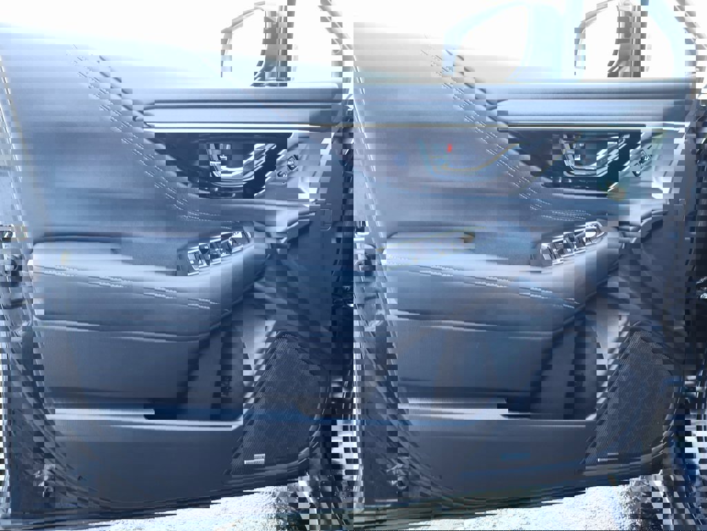 Used 2023 Subaru Outback Limited image 22