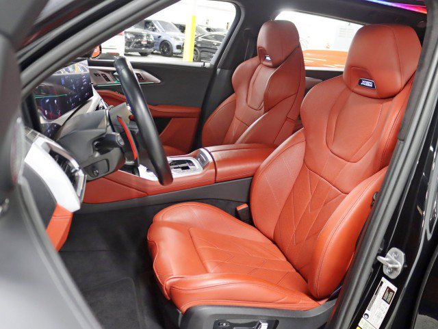 Used 2023 BMW XM AWD/4WD image 31