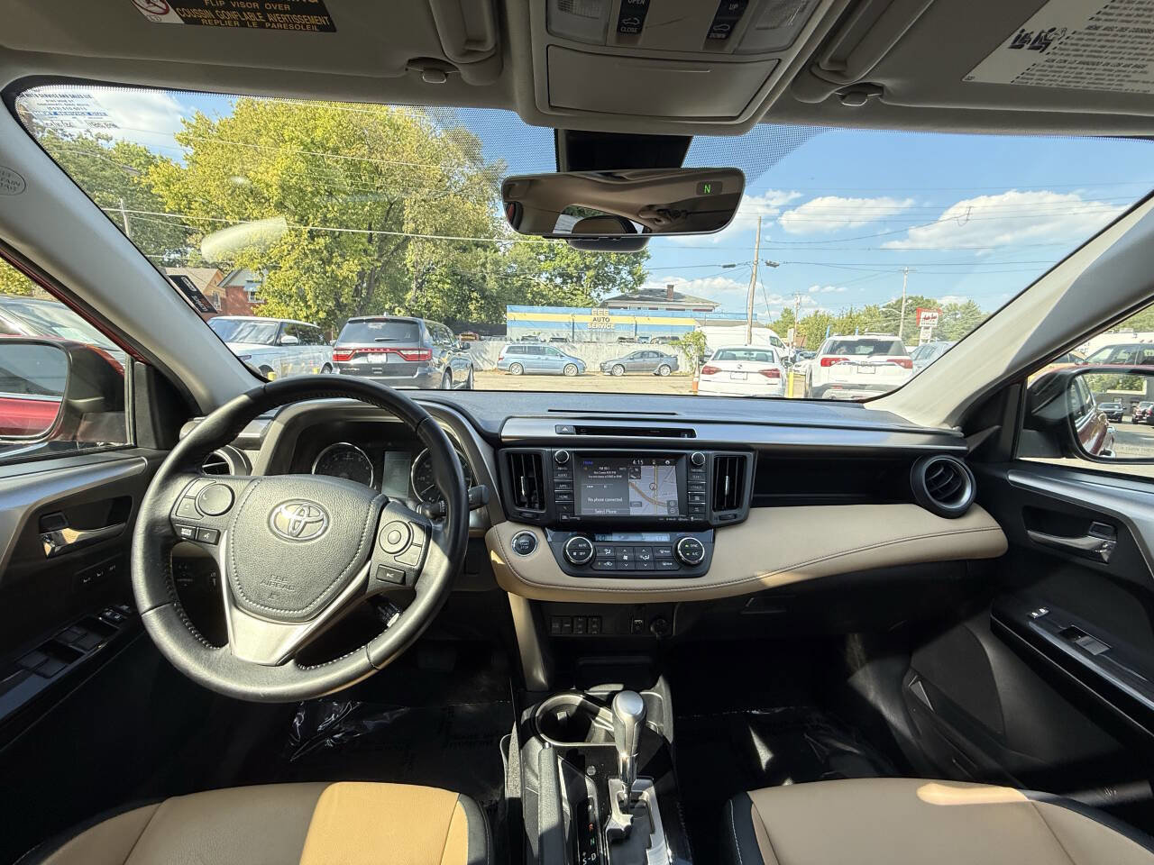 Used 2016 Toyota RAV4 Limited image 13