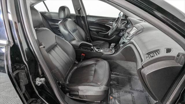 Used 2017 Buick Regal Sport Touring FWD image 19