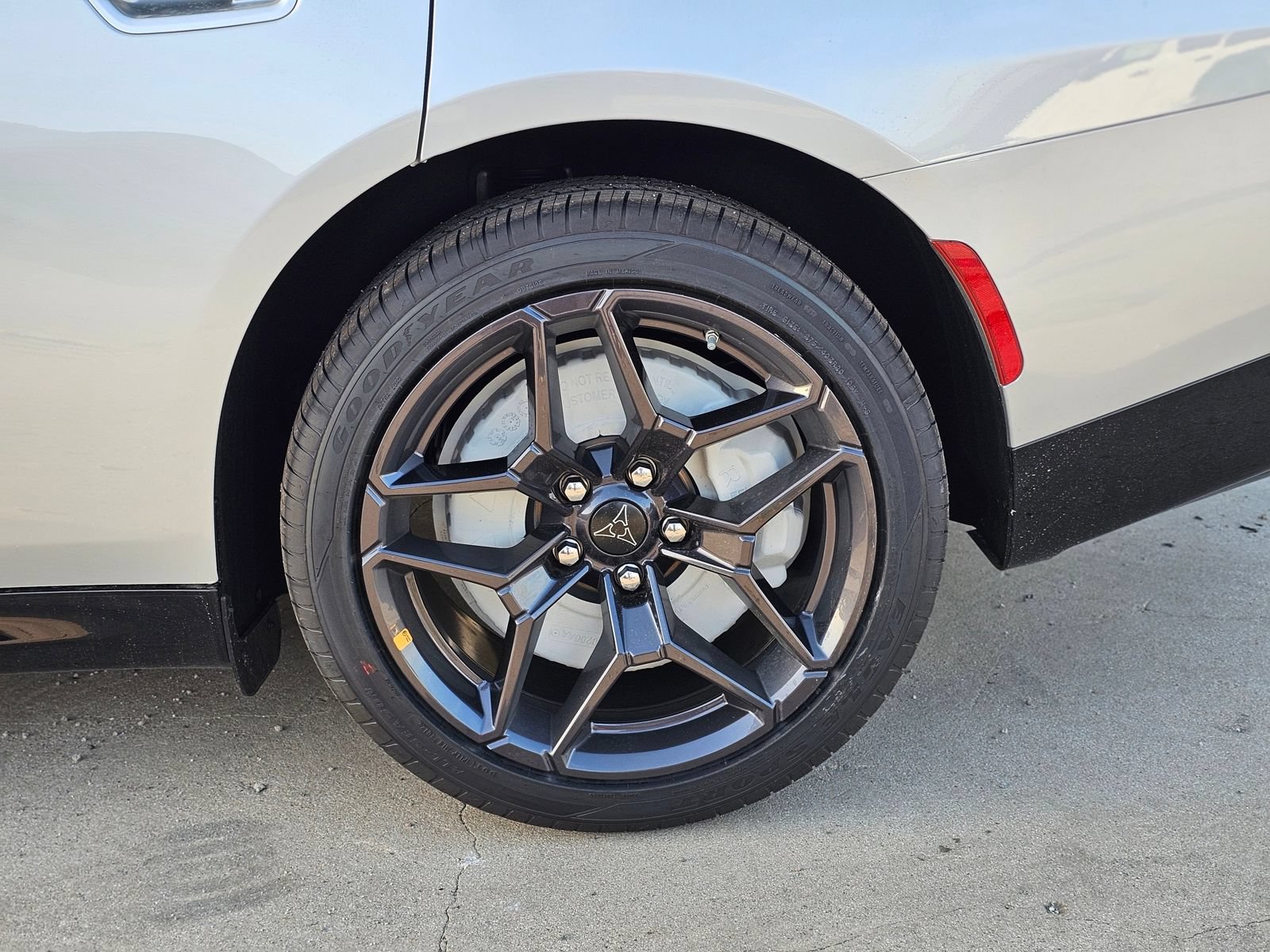 New 2026 Dodge Charger Scat Pack w/ Blacktop Package AWD/4WD image 9