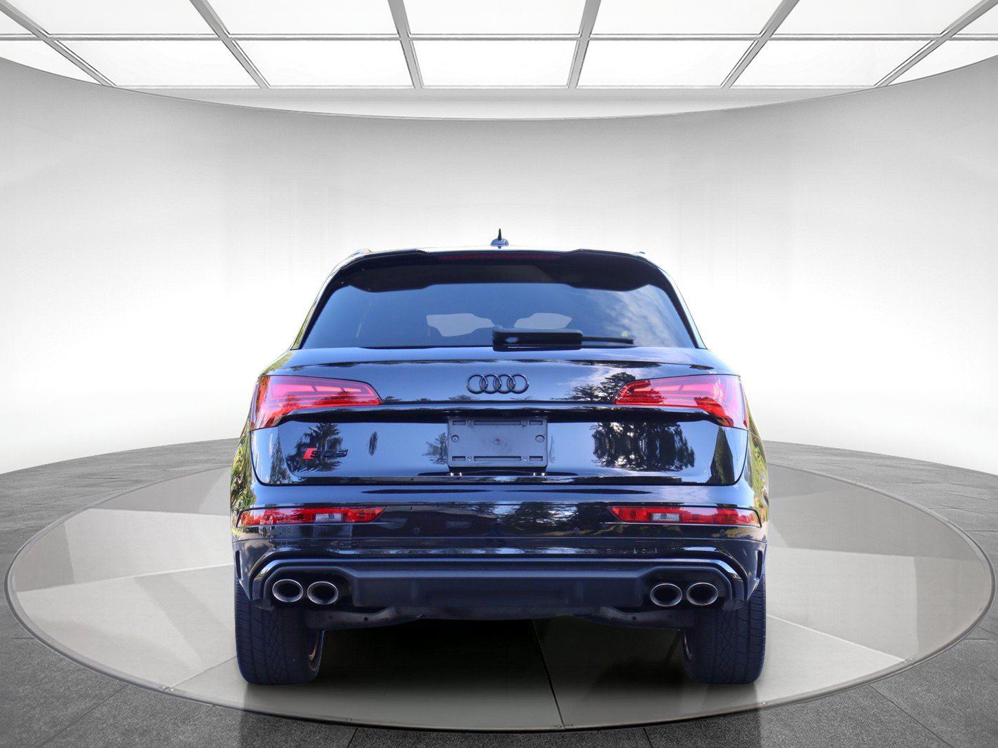 Used 2023 Audi SQ5 Premium Plus w/ Premium Plus Package AWD/4WD image 7