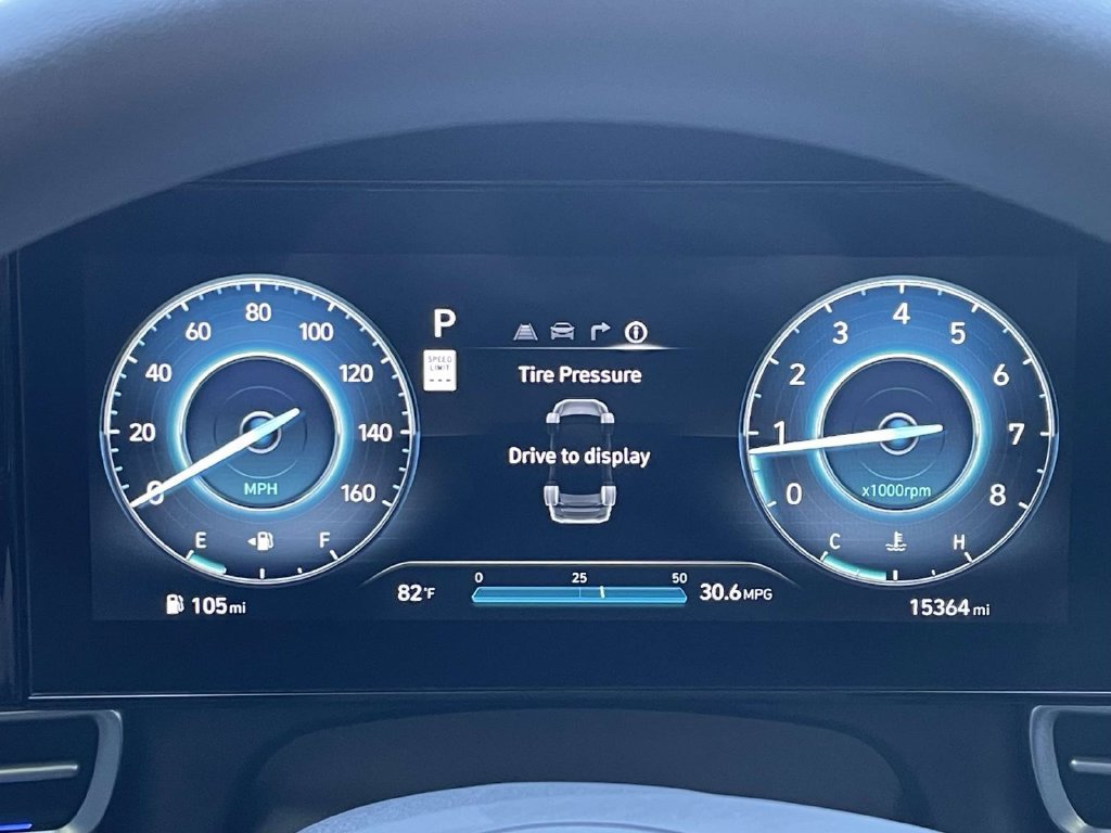 Certified 2024 Hyundai Elantra SEL FWD image 18