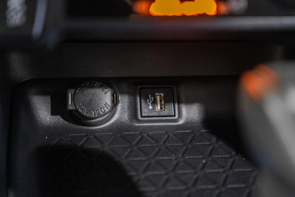 Used 2024 Toyota RAV4 LE image 20