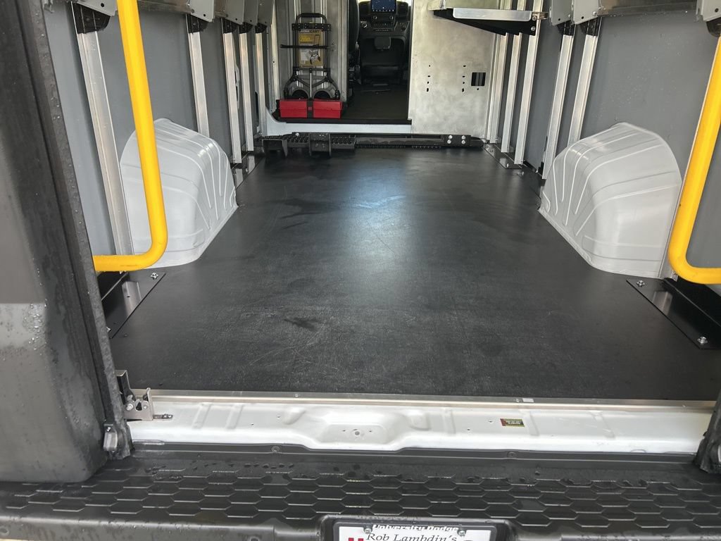 Used 2024 RAM ProMaster 3500 w/ Delivery Van Package FWD image 29