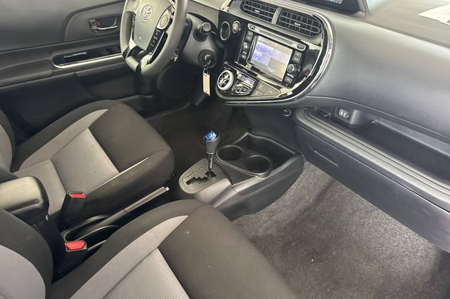 Used 2019 Toyota Prius C FWD image 12