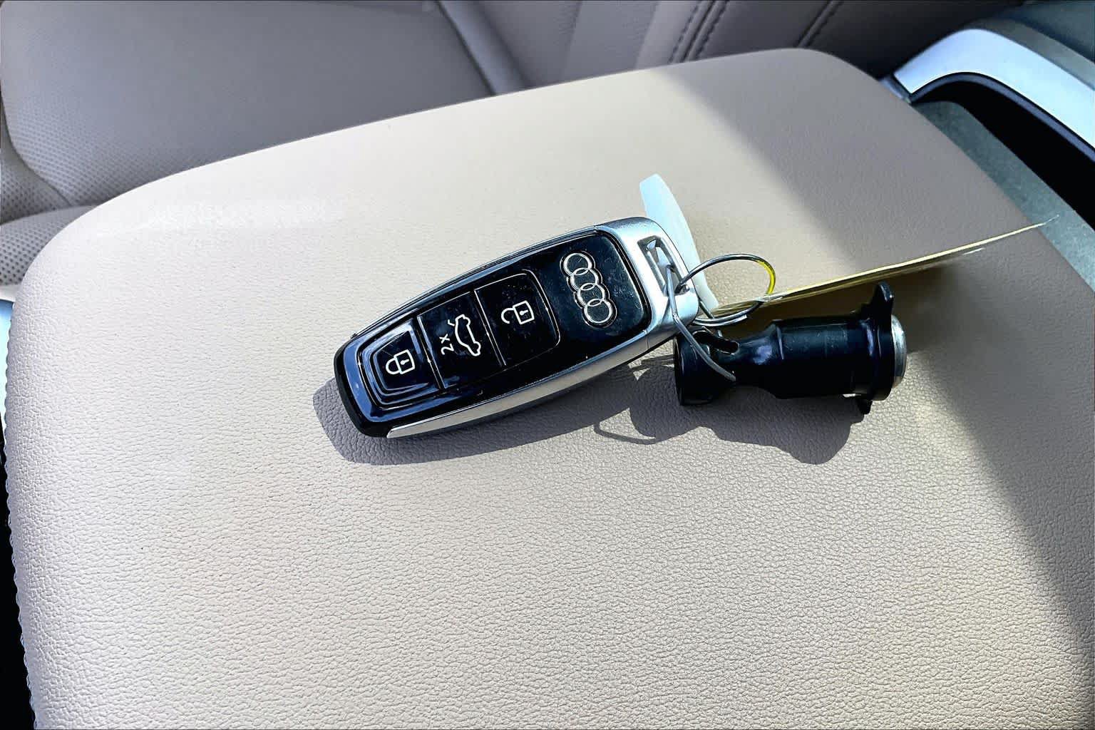 Used 2025 Audi Q7 3.0T Premium Plus AWD/4WD image 15