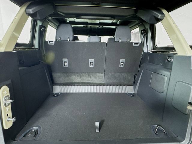 New 2025 Ford Bronco 4-Door image 23