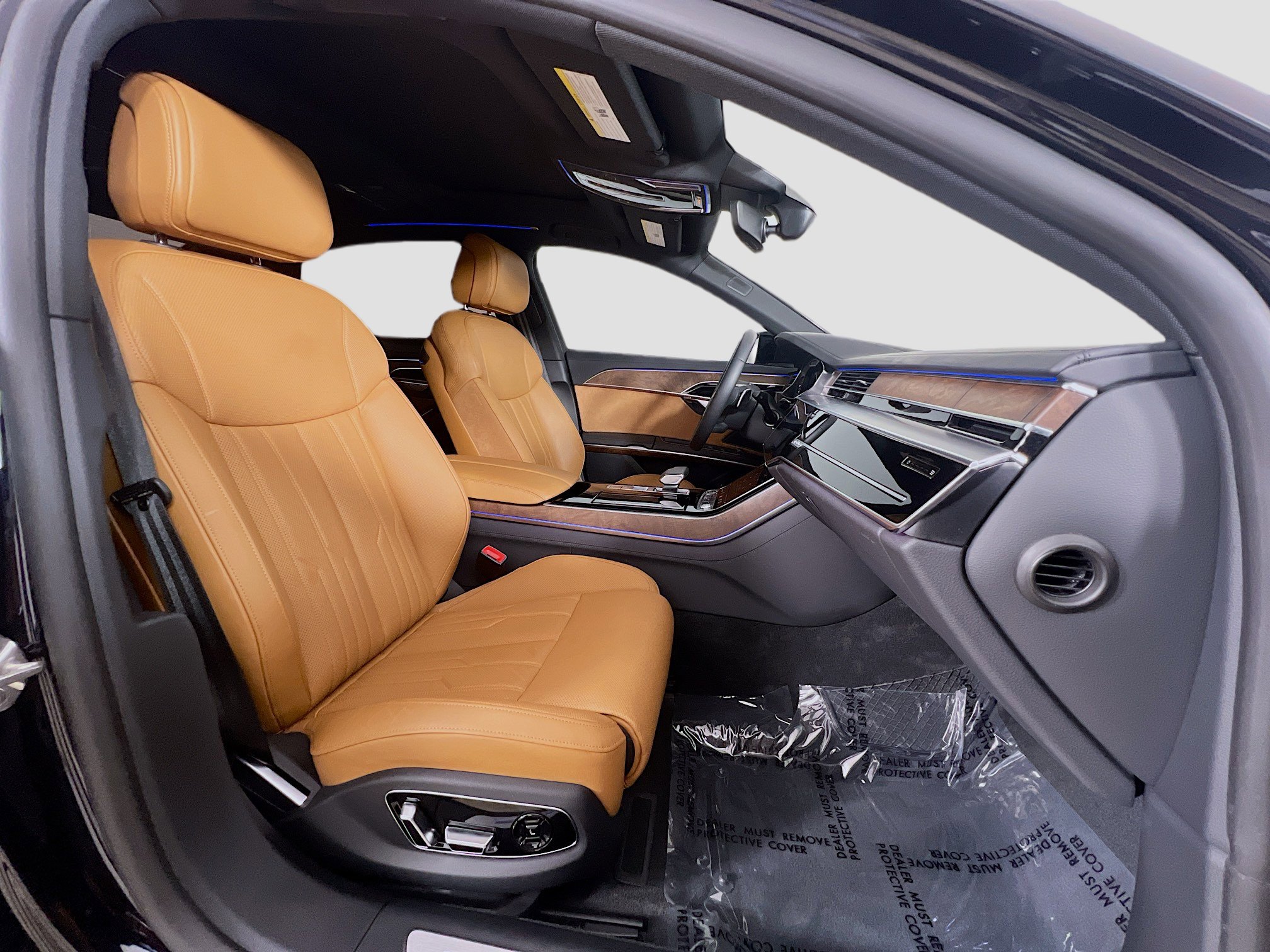 Used 2025 Audi A8 L 3.0T w/ Executive Package image 31