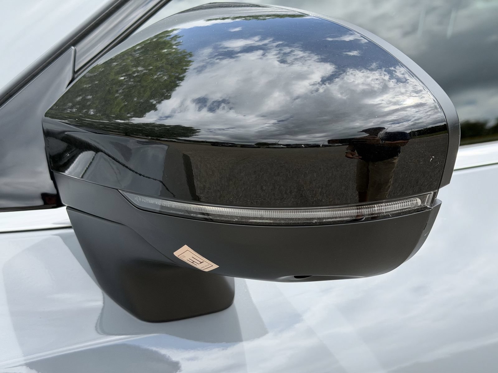 New 2026 Nissan Pathfinder Platinum FWD image 35