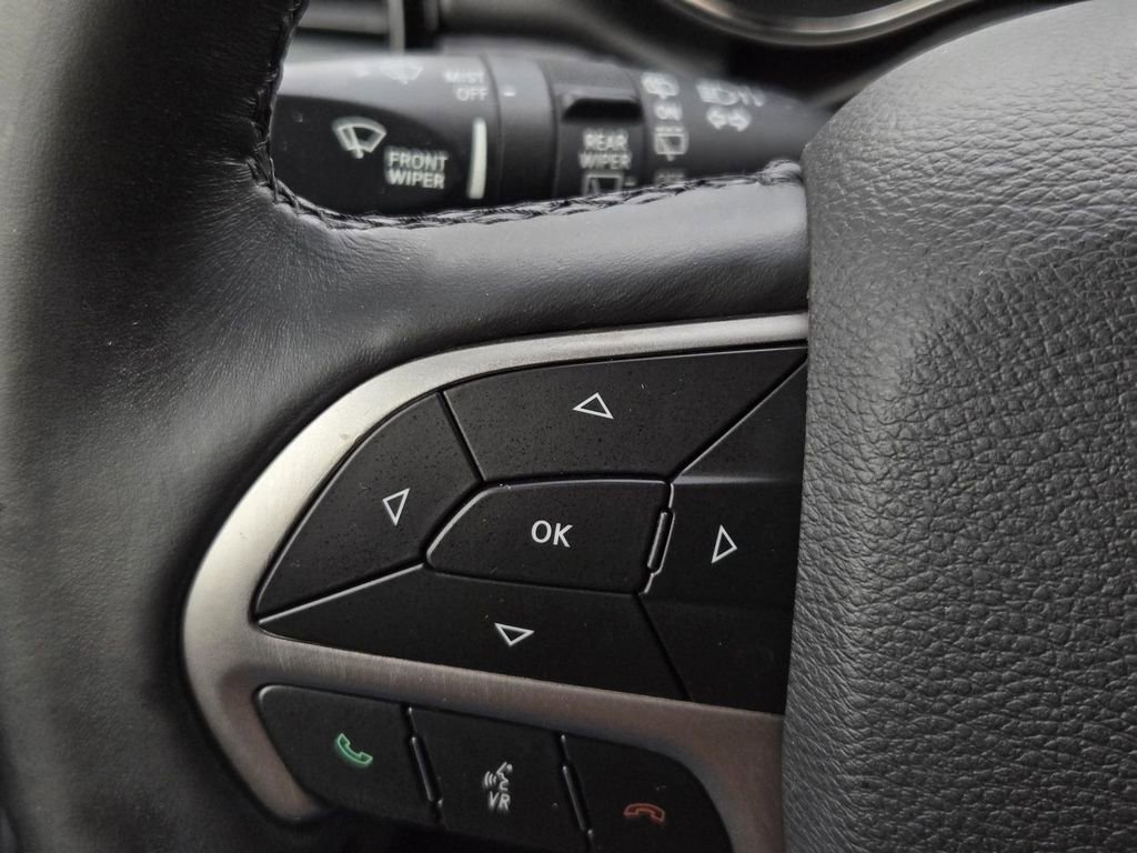 Used 2019 Jeep Grand Cherokee High Altitude image 26