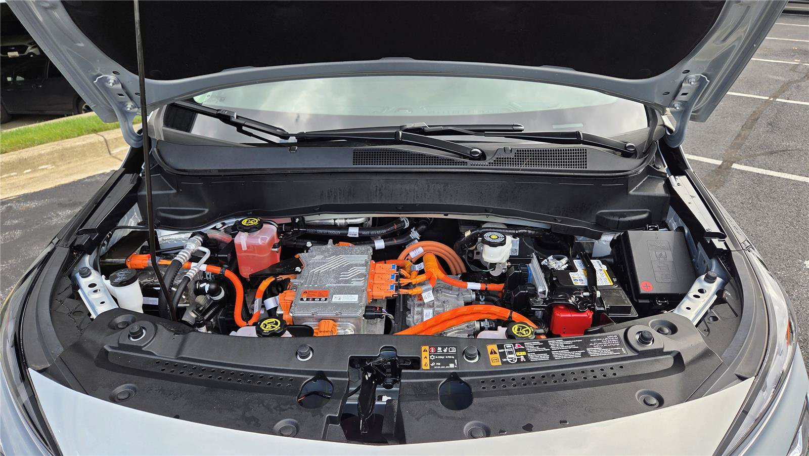 Used 2023 Chevrolet Bolt EUV Premier FWD image 10